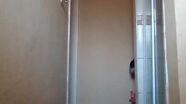 ShooingBunch online show from November 2025 07:23:02 AM