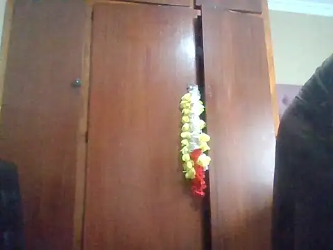 ShooingBunch online show from October 2025 09:41:01 AM