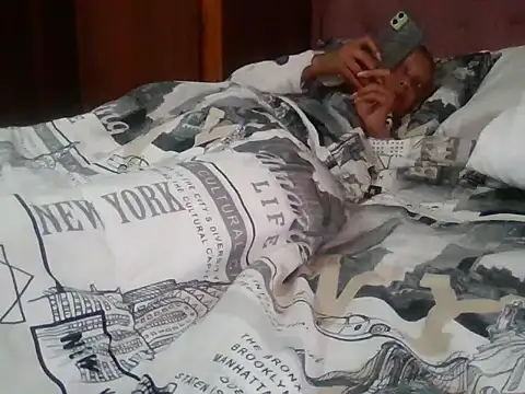 Snapshot of ShooingBunch chatting on September 2025 06:49:01 AM ShooingBunch online show from September 2025 06:49:01 AM