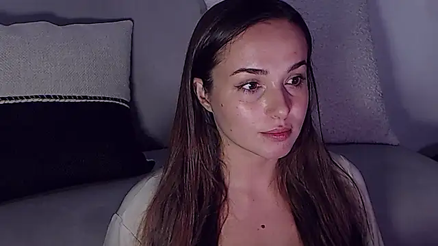 Snapshot of MeIisaLove chatting on February 2025 10:01:02 PM MeIisaLove online show from February 2025 10:01:02 PM