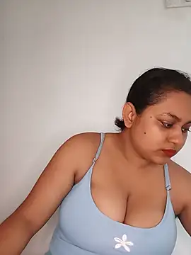 bumblebeegirl online show from May 2026 12:27:02 PM
