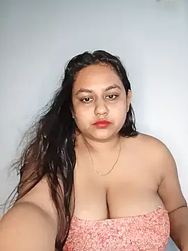 bumblebeegirl online show from June 2026 12:58:02 PM