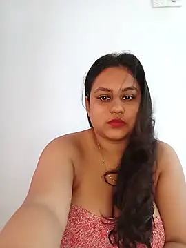 bumblebeegirl online show from June 2026 06:14:02 AM