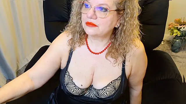maggiemilff online show from March 2026 05:00:01 AM