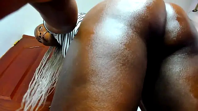 Z-O-E-Y online show from April 2026 10:11:02 AM