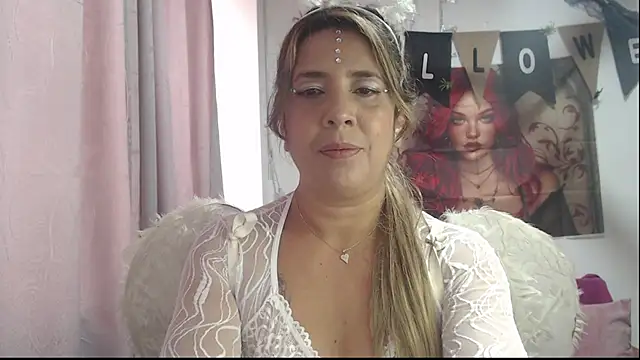 Victoria meester online show from October 2025 02:58:01 PM