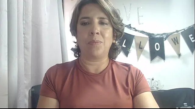 Victoria meester online show from October 2025 07:36:02 PM