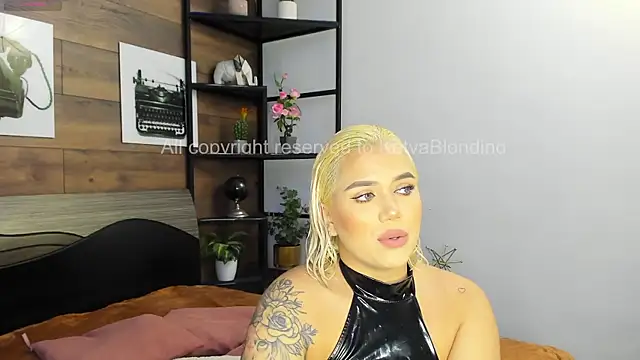 KatyaBlonding online show from October 2025 04:29:02 PM