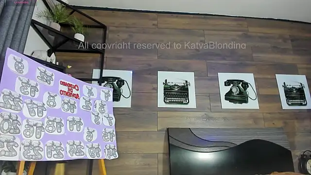 KatyaBlonding online show from December 2025 01:57:01 PM