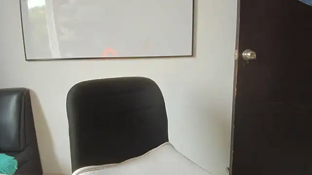 squirttati33 online show from October 2025 01:41:02 PM