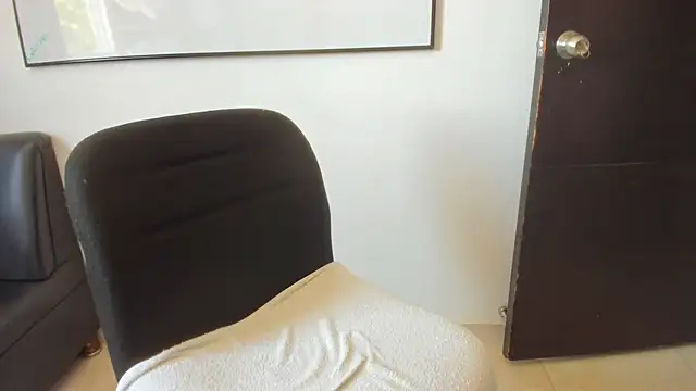 squirttati33 online show from September 2025 03:50:02 PM