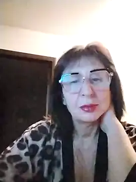 AlbinaXPretty online show from October 2025 07:50:01 PM