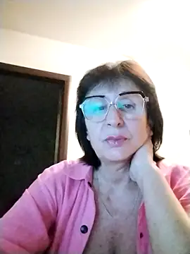 AlbinaXPretty online show from October 2025 05:21:01 PM