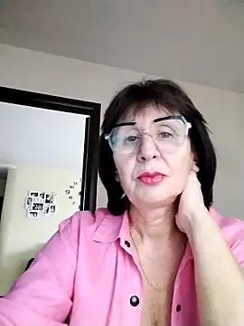 AlbinaXPretty online show from November 2025 08:40:01 AM