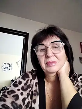 AlbinaXPretty online show from November 2025 10:25:02 AM