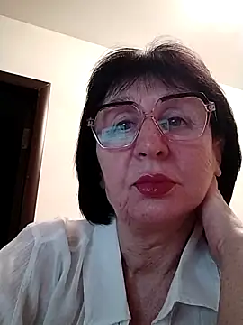 AlbinaXPretty online show from March 2025 07:32:01 PM