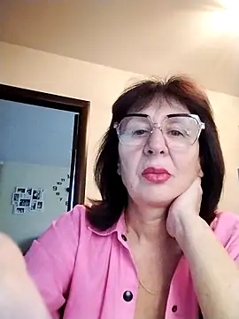 AlbinaXPretty online show from October 2025 06:33:02 AM