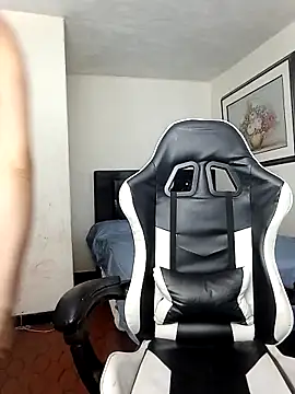 Luciana and Neitan online show from April 2026 12:51:02 AM