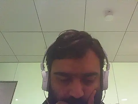 JohnBond009 online show from May 2026 08:12:02 AM