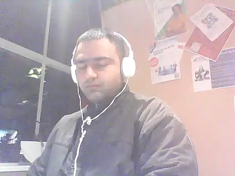 JohnBond009 online show from January 2025 05:37:02 PM