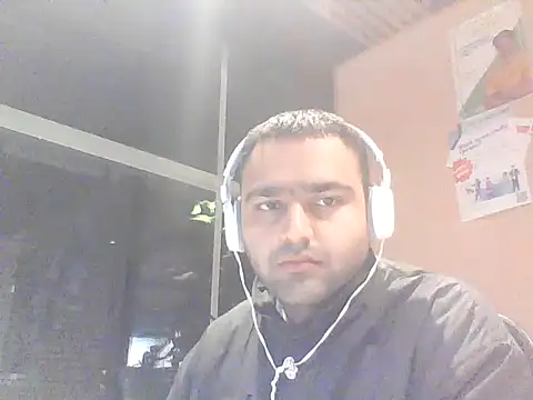 JohnBond009 online show from January 2025 05:19:01 PM