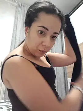 Tatavogliosa89 online show from December 2024 06:01:02 PM