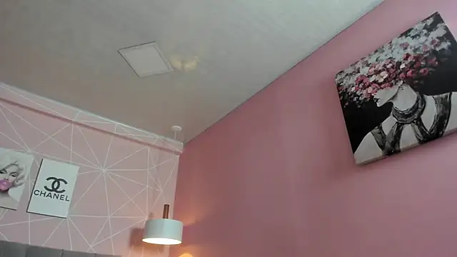 dolly zoe online show from September 2025 09:53:02 PM