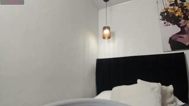 dolly zoe online show from April 2026 05:15:01 AM