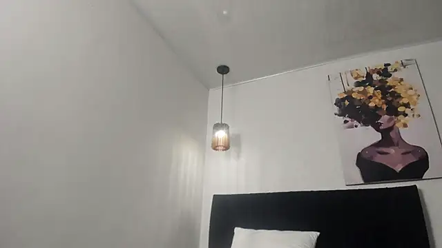 dolly zoe online show from March 2026 03:05:01 AM