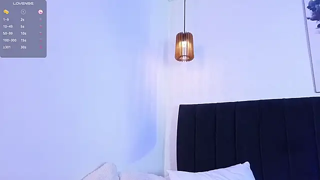 Snapshot of dolly_zoe chatting on February 2026 09:20:01 AM dolly zoe online show from February 2026 09:20:01 AM