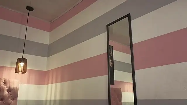 Snapshot of dolly_zoe chatting on January 2026 05:30:01 PM dolly zoe online show from January 2026 05:30:01 PM