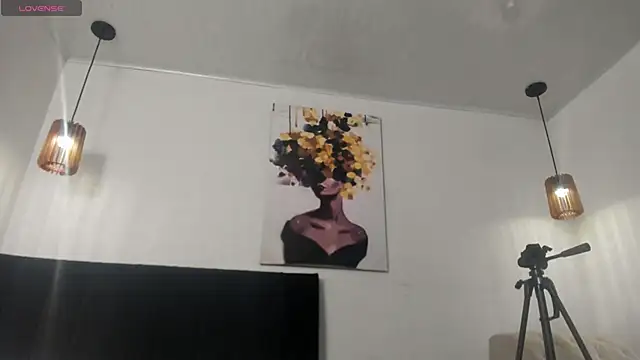 Snapshot of dolly_zoe chatting on February 2026 05:05:02 AM dolly zoe online show from February 2026 05:05:02 AM