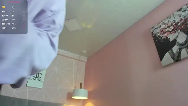 dolly zoe online show from November 2025 04:23:01 AM