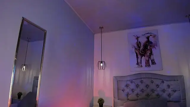 ayshel   online show from February 2026 02:00:02 AM