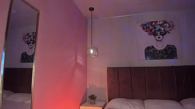 ayshel   online show from January 2026 11:00:01 PM