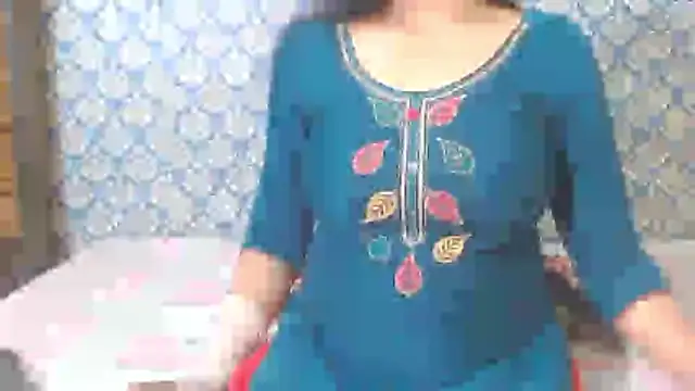 Snapshot of nikitahot3 chatting on March 2026 01:12:02 AM nikitahot3 online show from March 2026 01:12:02 AM