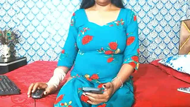 nikitahot3 online show from October 2025 02:19:01 PM