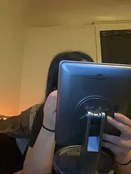 xocrybaby online show from November 2025 03:56:01 PM