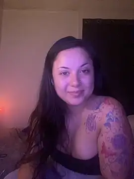 Snapshot of xocrybaby chatting on October 2025 10:28:02 AM xocrybaby online show from October 2025 10:28:02 AM