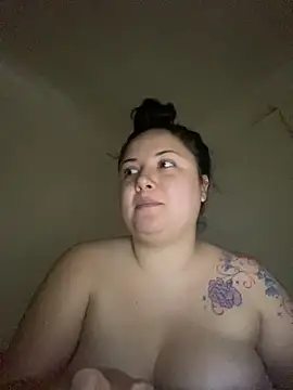 xocrybaby online show from December 2025 05:37:02 PM