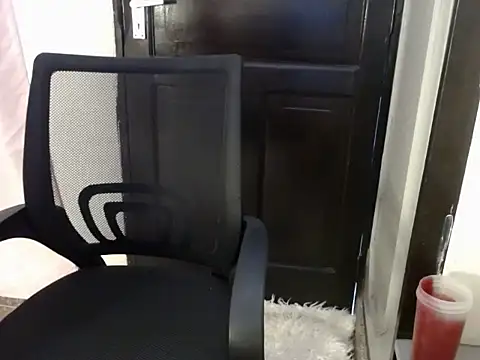 savage laura online show from November 2025 02:10:01 PM