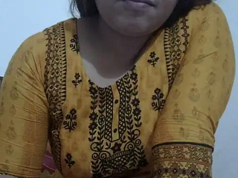 shekira99 online show from November 2025 07:14:01 PM