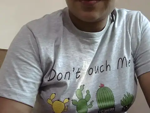 shekira99 online show from October 2025 01:48:01 AM