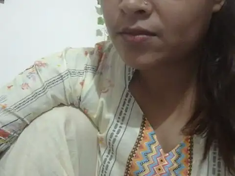 shekira99 online show from April 2026 02:25:01 PM