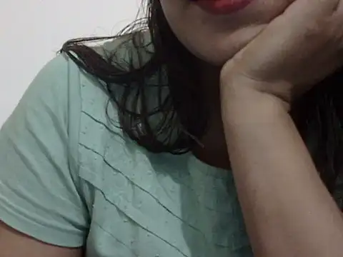 shekira99 online show from January 2026 07:43:01 PM