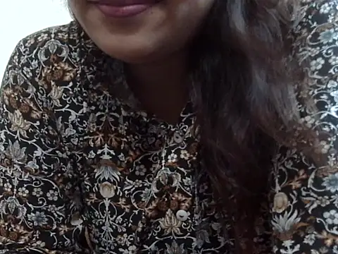 shekira99 online show from October 2025 06:15:02 AM