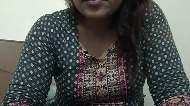 shekira99 online show from March 2025 08:43:01 PM