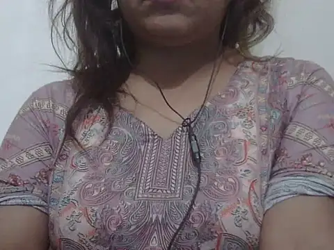 shekira99 online show from March 2026 09:02:01 PM