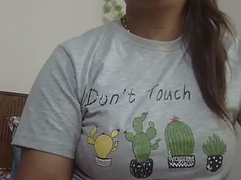 shekira99 online show from April 2026 04:05:02 AM