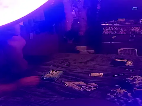 j hollywood91 online show from November 2025 08:48:02 AM